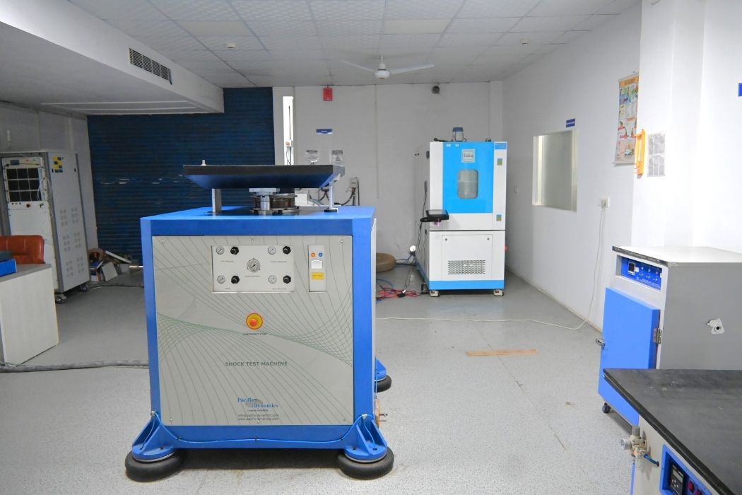 Our Working Lab: A Closer Look - ITC Lab Our Working Lab: A Closer Look - ITC Lab