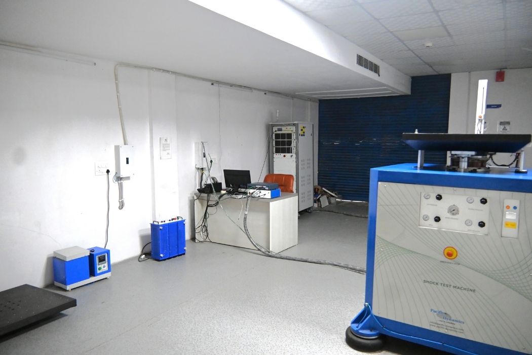 Our Working Lab: A Closer Look - ITC Lab Our Working Lab: A Closer Look - ITC Lab