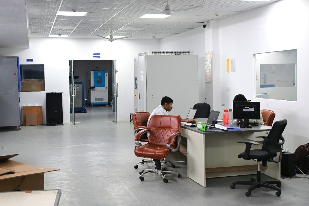 Our Working Lab: A Closer Look - ITC Lab Our Working Lab: A Closer Look - ITC Lab