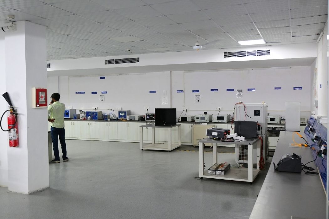Our Working Lab: A Closer Look - ITC Lab Our Working Lab: A Closer Look - ITC Lab