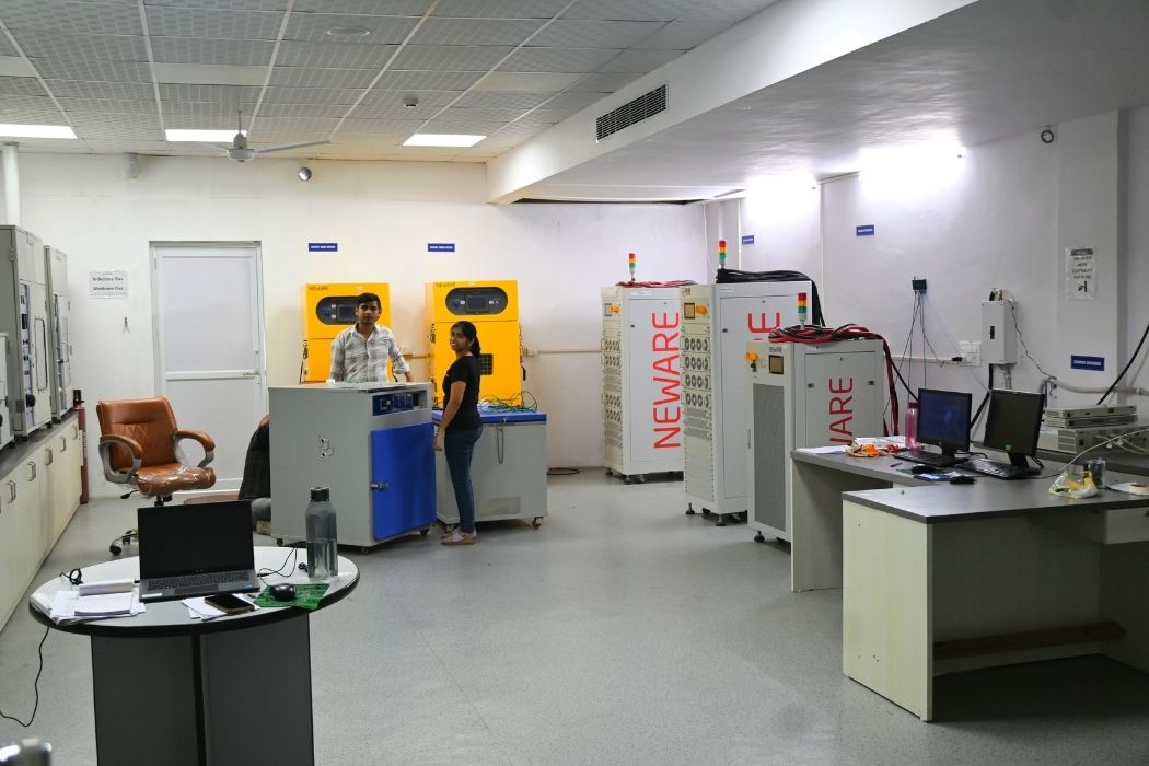 Our Working Lab: A Closer Look - ITC Lab Our Working Lab: A Closer Look - ITC Lab