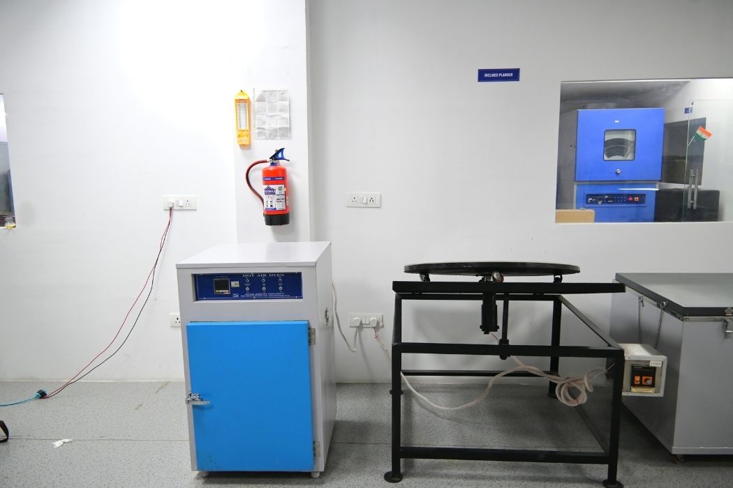Our Working Lab: A Closer Look - ITC Lab Our Working Lab: A Closer Look - ITC Lab