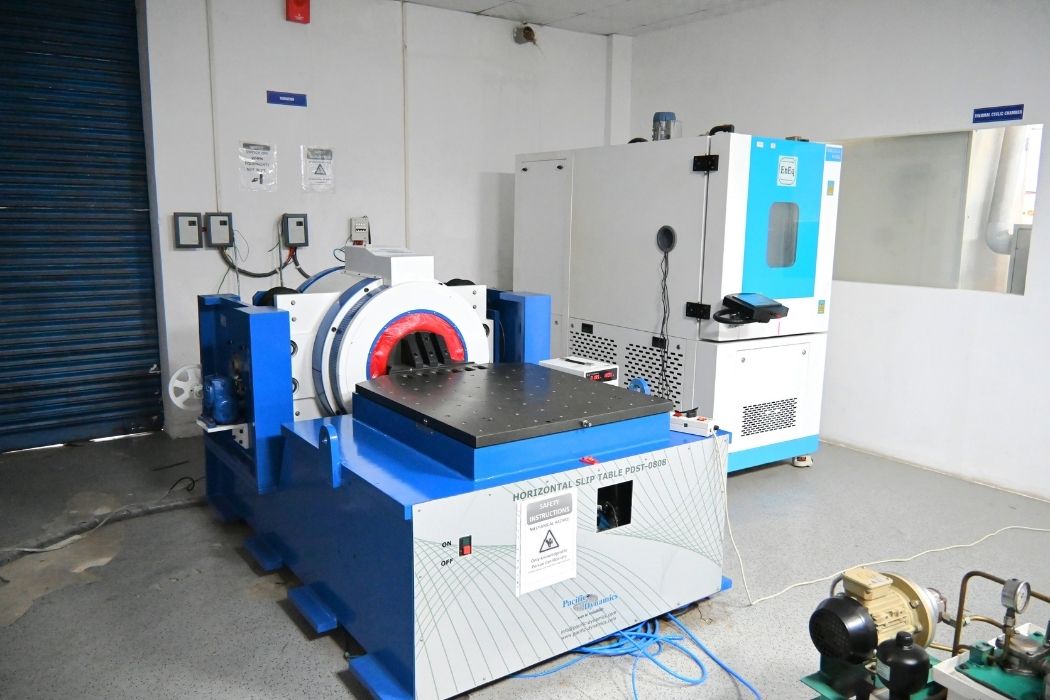 Our Working Lab: A Closer Look - ITC Lab Our Working Lab: A Closer Look - ITC Lab