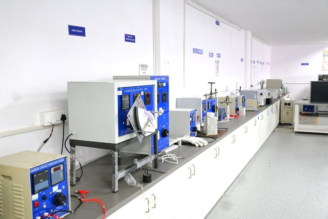 Our Working Lab: A Closer Look - ITC Lab Our Working Lab: A Closer Look - ITC Lab