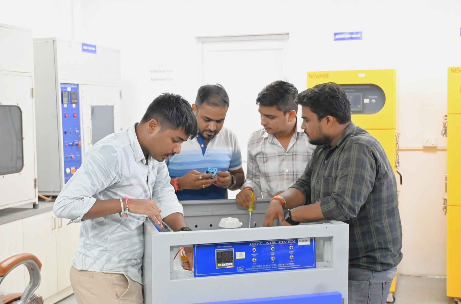 Testing & Training: A Glimpse into Our Lab - ITC Lab Testing & Training: A Glimpse into Our Lab - ITC Lab